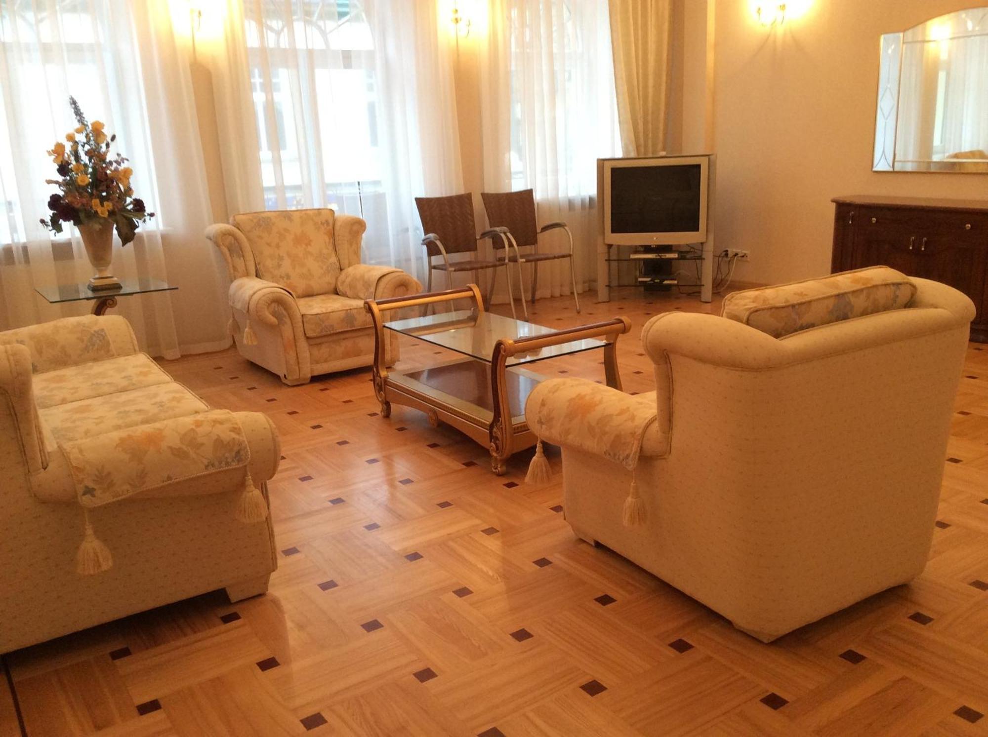 Apartamenti Alto & Ko Lägenhet Jūrkalne Rum bild