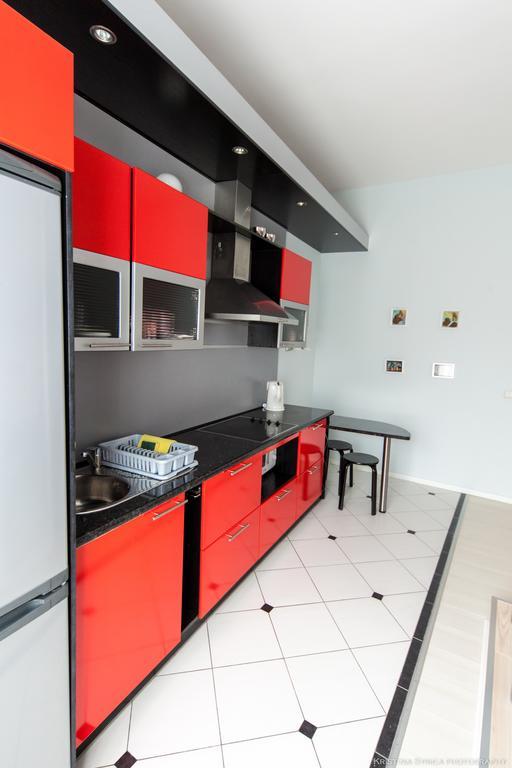 Apartamenti Alto & Ko Lägenhet Jūrkalne Rum bild