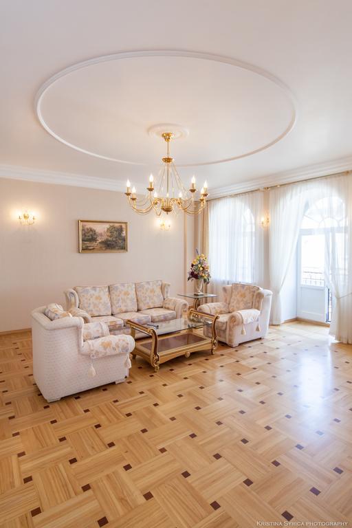 Apartamenti Alto & Ko Lägenhet Jūrkalne Rum bild